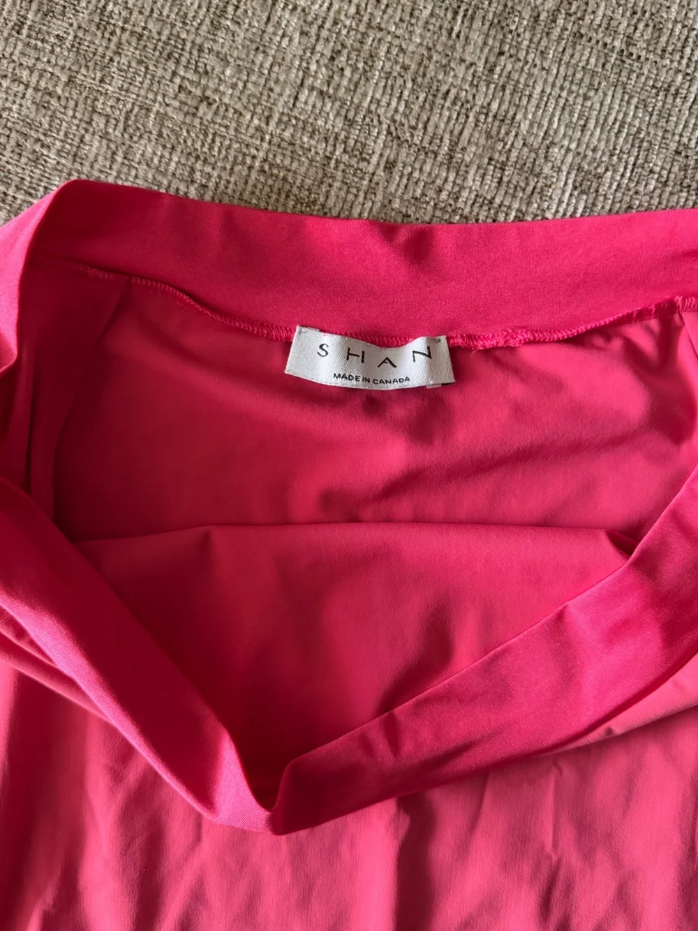 SHAN Les‎ Essentials Hot Pink Swim Skirt Size 8 Made in Canada